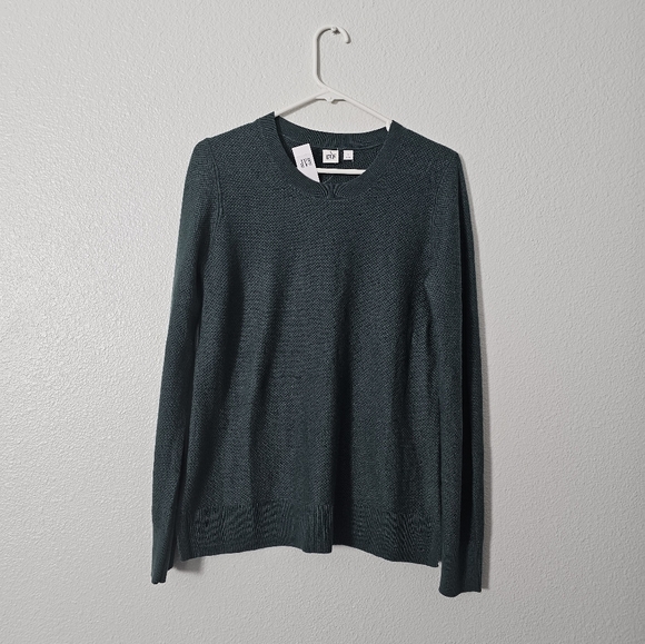 GAP Sweaters - Womens gap sweater sz S
